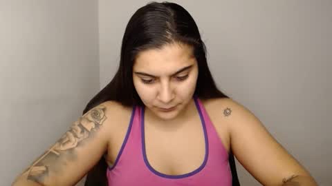 The queen of the biceps  online show from January 13, 12:09 am