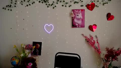 amanda_bright_ online show from March 16, 11:58 am