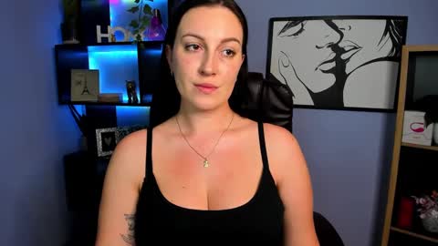 Snapshot of amanda_burn chatting on March 10, 2:26 pm Amanda online show from March 10, 2:26 pm