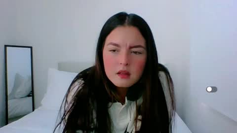 Snapshot of amanda_callum_ chatting on March 3, 6:56 pm Katha online show from March 3, 6:56 pm