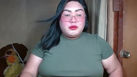 Snapshot of amanda_fetish chatting on March 2, 4:53 pm amanda_fetish online show from March 2, 4:53 pm