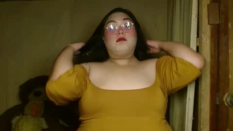 Snapshot of amanda_fetish chatting on February 23, 7:33 am amanda_fetish online show from February 23, 7:33 am