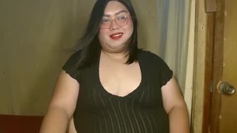 Snapshot of amanda_fetish chatting on February 21, 4:37 pm amanda_fetish online show from February 21, 4:37 pm