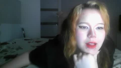 amanda_mia online show from July 1, 5:10 pm