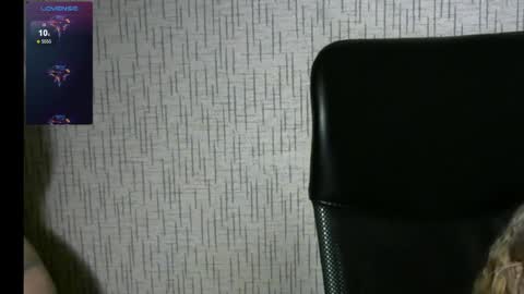 Snapshot of amanda_sherr chatting on March 8, 12:11 am Amanda online show from March 8, 12:11 am