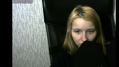 Snapshot of amanda_sherr chatting on January 23, 5:42 pm Amanda online show from January 23, 5:42 pm