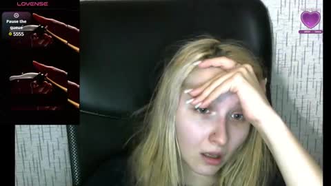 Snapshot of amanda_sherr chatting on January 21, 5:05 am Amanda online show from January 21, 5:05 am