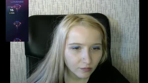 Snapshot of amanda_sherr chatting on February 7, 1:11 pm Amanda online show from February 7, 1:11 pm