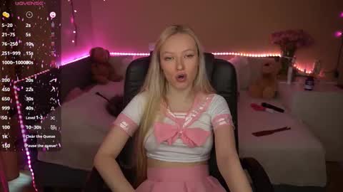 Amanda online show from January 17, 7:40 am