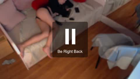 AmandaLind online show from November 27, 3:52 pm