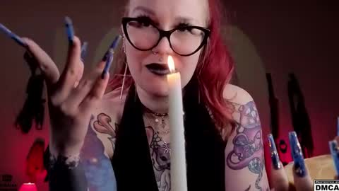 Goddess Amanita online show from March 7, 1:51 pm