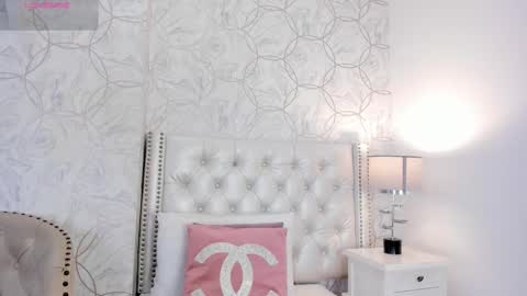 amara_rousse online show from January 8, 11:38 am