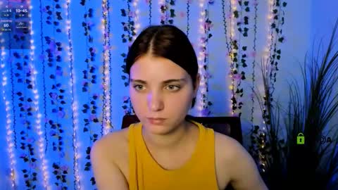 amara_shine online show from September 16, 7:50 pm
