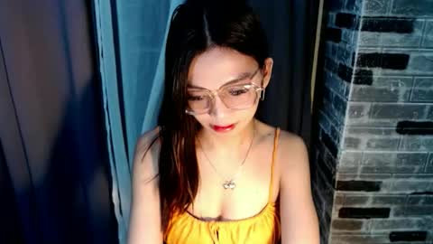 BELLA online show from March 23, 6:24 pm