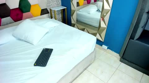amarantha_hans online show from February 17, 7:44 pm