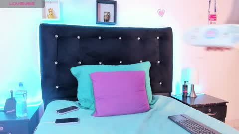 AmaraVelmet online show from October 14, 11:08 pm