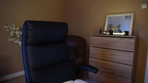 amateur_fitbabex online show from November 22, 7:18 am