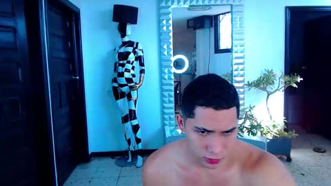 Husain junior lian dante and mask online show from February 1, 1:30 pm