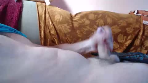 amazingcuteboy845 online show from May 7, 1:18 pm