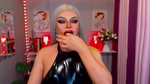 MISS JAZMINE QUEEN OF HELLFIRE online show from January 7, 1:35 pm