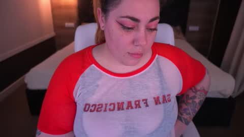 Ellie online show from September 13, 10:45 pm