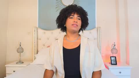 Snapshot of ambar_colling chatting on September 8, 7:57 pm Ambar Colling online show from September 8, 7:57 pm