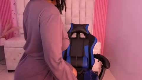 Ambar online show from March 31, 3:18 am