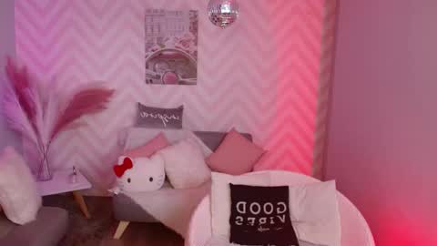 Ambar online show from March 28, 8:43 pm