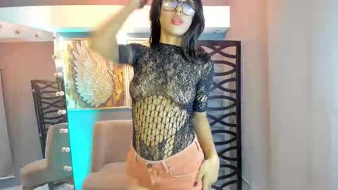 Ambar online show from January 6, 9:30 pm