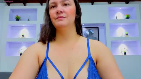 Ambar  online show from June 5, 11:37 am