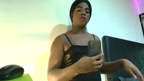 ambargil__ online show from January 25, 7:07 pm