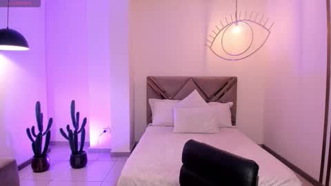 Ambar  online show from January 7, 12:10 pm