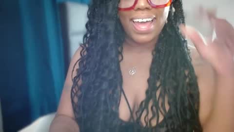 Amoya online show from May 17, 3:49 am