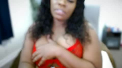 Amoya online show from December 16, 4:35 pm