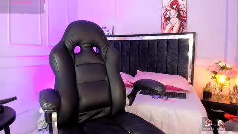 Cody amber online show from December 17, 2:02 pm