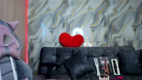 Amber  online show from April 15, 5:27 pm