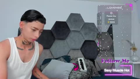 Snapshot of amber_adams_ chatting on January 25, 2:25 pm Amber online show from January 25, 2:25 pm