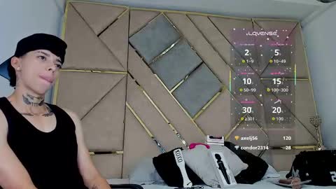 Snapshot of amber_adams_ chatting on September 12, 4:31 pm Amber online show from September 12, 4:31 pm