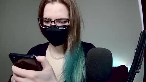 Amber non-nude model online show from March 7, 5:18 am