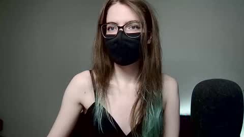 Amber non-nude model online show from October 10, 12:38 am