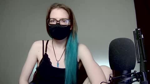 Amber non-nude model online show from January 6, 3:31 am