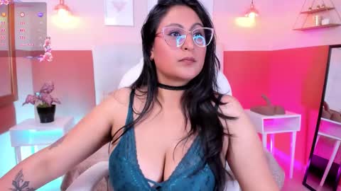 Amber online show from February 11, 4:27 am