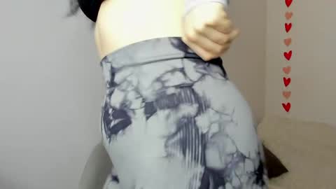 call me Amber online show from April 18, 10:28 am