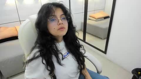 amber online show from October 26, 3:29 am