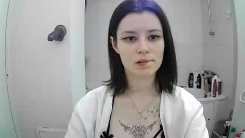Snapshot of amberlyanick chatting on September 18, 5:17 pm Morgan online show from September 18, 5:17 pm
