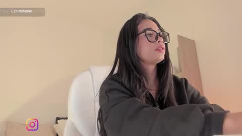 Amber online show from March 8, 12:31 pm