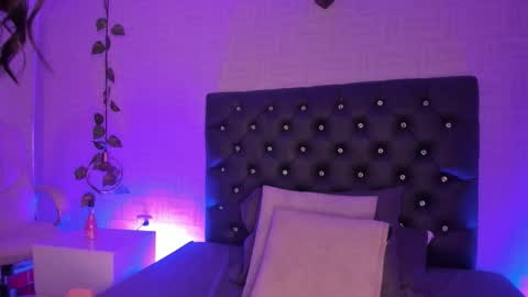 MISS AMBERR online show from March 4, 12:46 pm