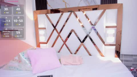 Amber online show from January 17, 7:05 pm