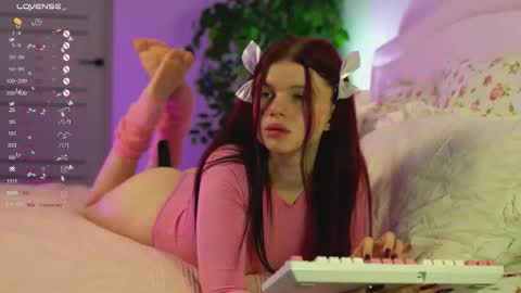 Amber online show from October 8, 3:40 pm