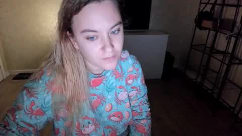 Snapshot of ambrosia__ chatting on September 22, 12:20 pm ambrosia__ online show from September 22, 12:20 pm